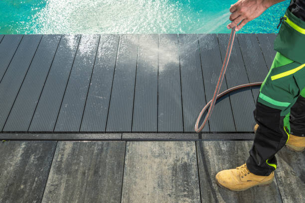 Best Deck Pressure Washing  in West Burlington, IA