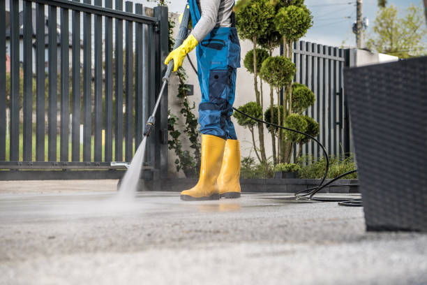 Best Pressure Washing Siding  in West Burlington, IA